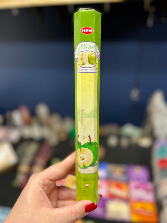 HEM GREEN APPLE INCENSE STICKS