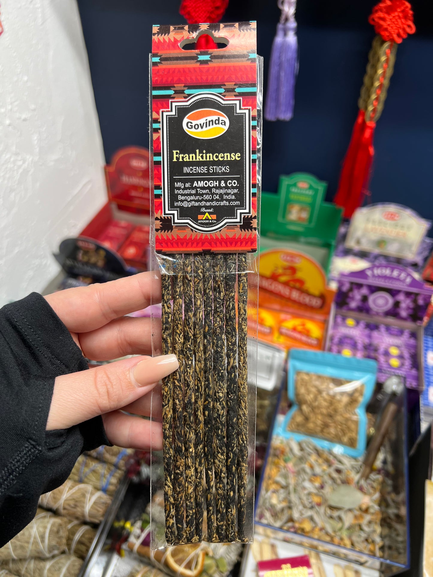 GOVINDA FRANKINCENSE HAND ROLLED INCENSE STICKS