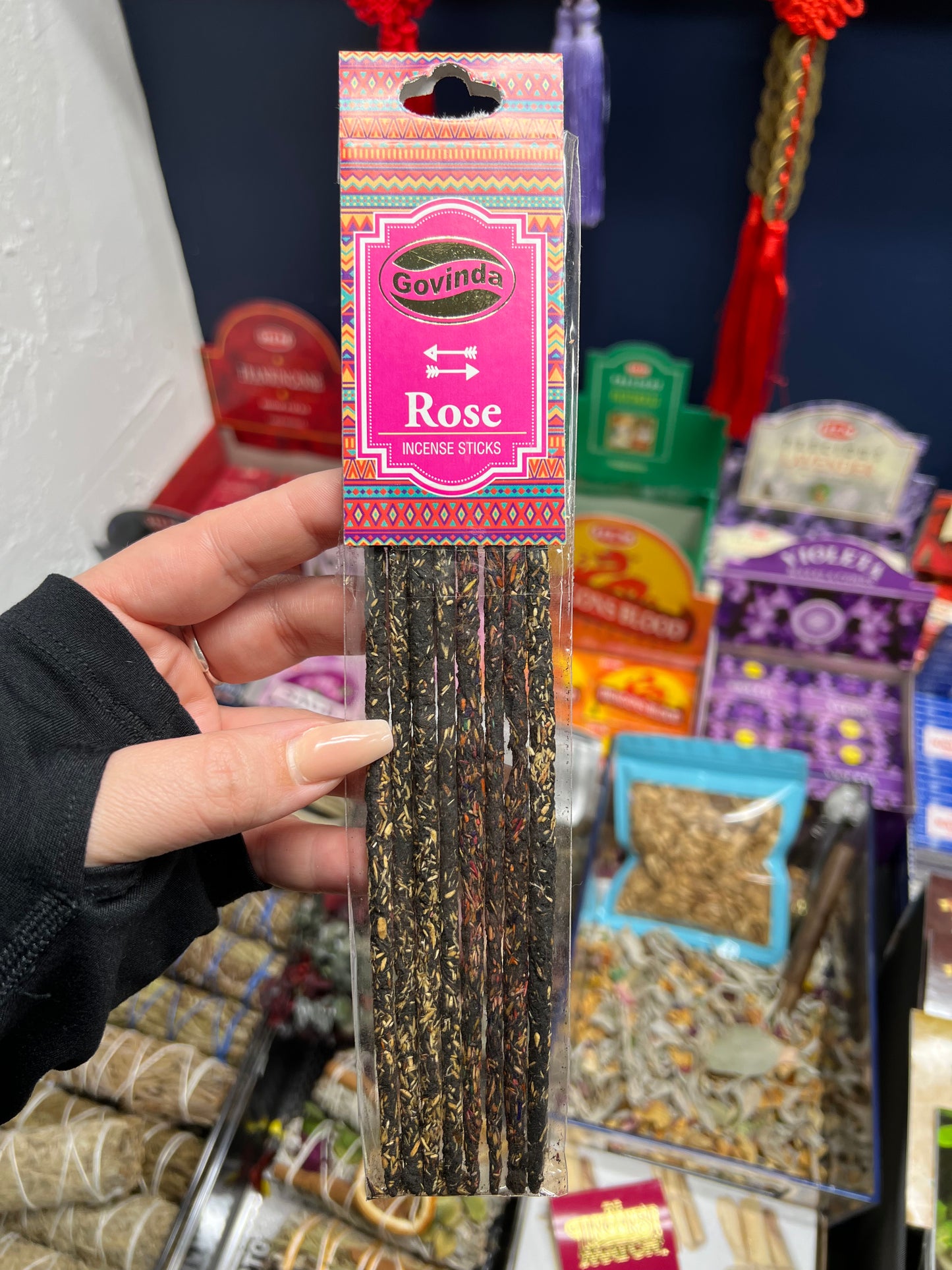 GOVINDA ROSE HAND ROLLED INCENSE STICKS