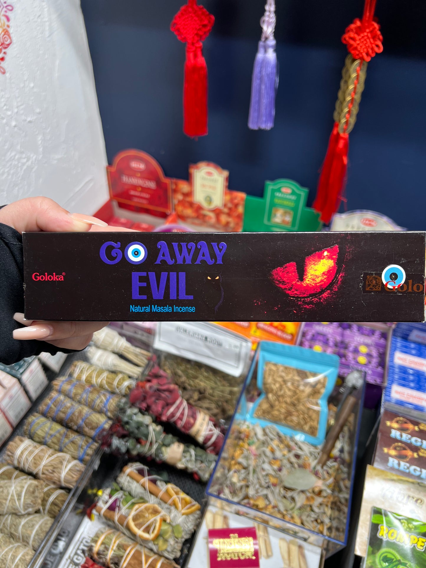 GOLOKA GO AWAY EVIL HAND ROLLED INCENSE